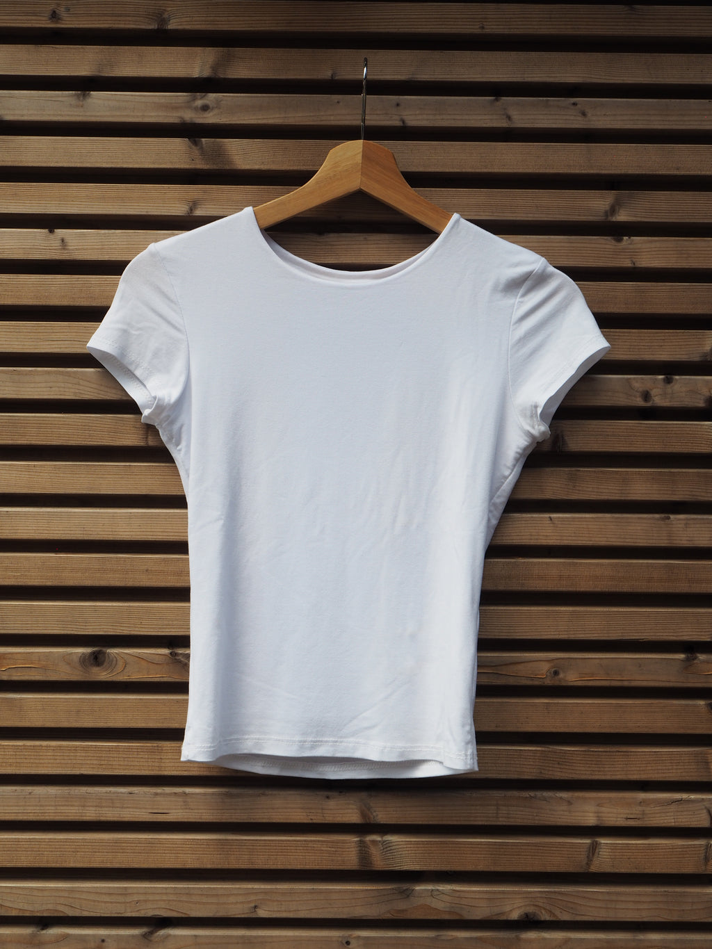 Basic white top